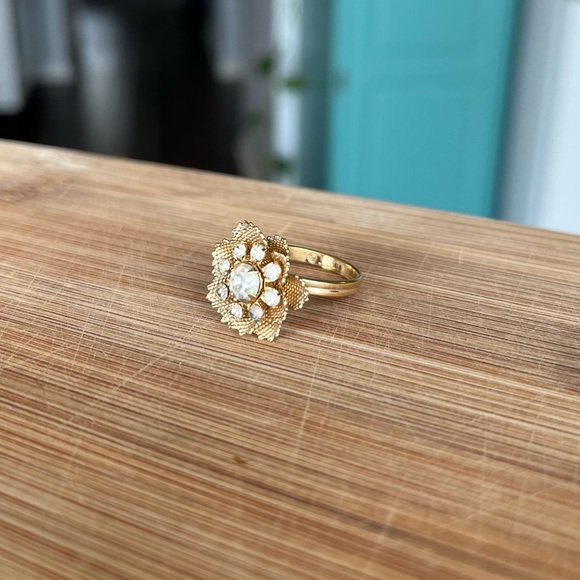 Vintage Sarah Coventry Ring - Picture 4 of 5